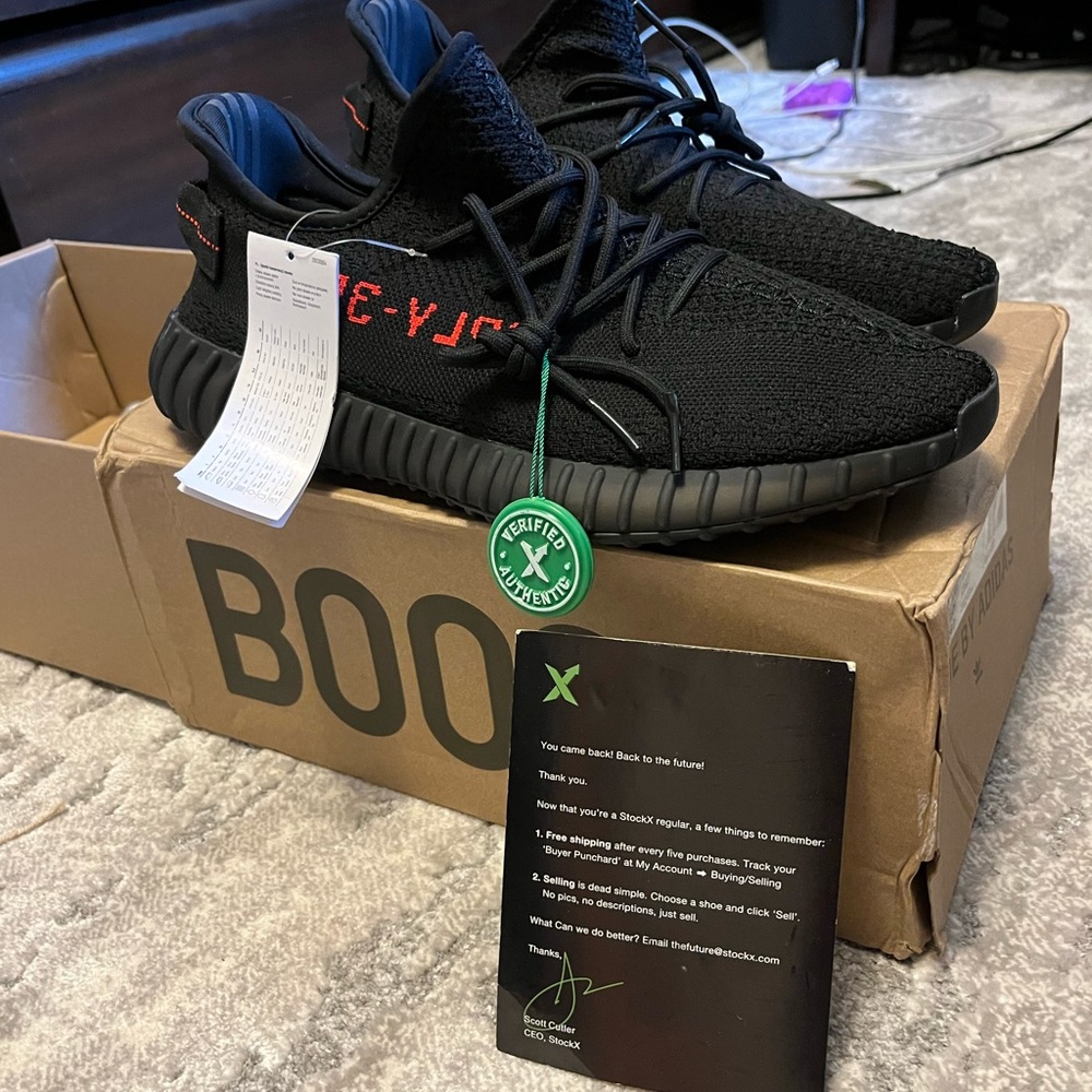 Yeezy boost 350 v2 breds